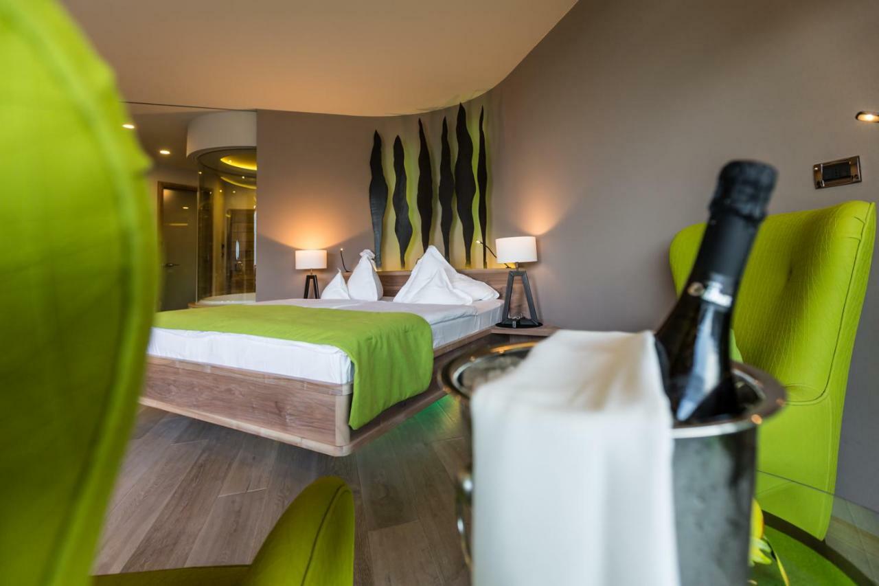 Spa & Relax Hotel Erika Tirolo Ngoại thất bức ảnh